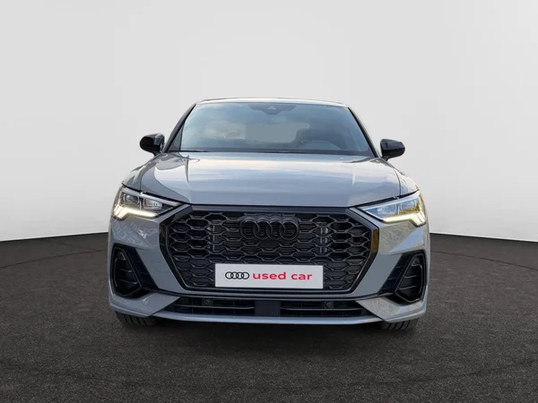 AUDI Q3 Sportback (2025) — foto 15 van 17