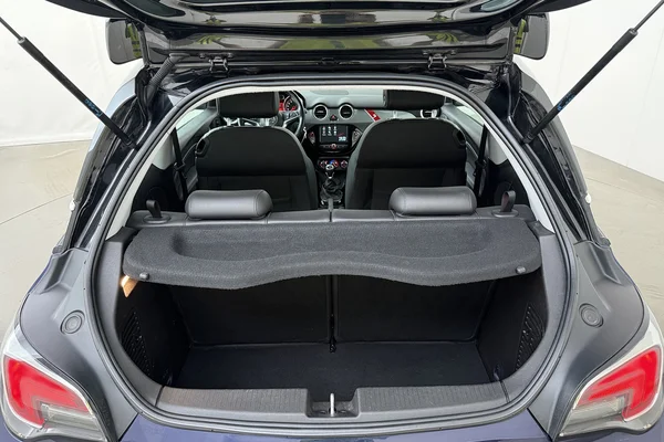 Opel Adam Rocks S (2018) — foto 16 van 20