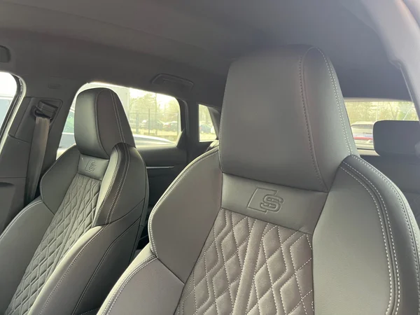 AUDI A3 Sportback PHEV (2025) — foto 3 van 24