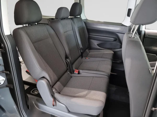 VOLKSWAGEN Caddy Maxi (2026) — foto 11 van 21