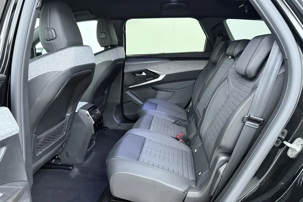 Peugeot 5008 (2025) — foto 17 van 18
