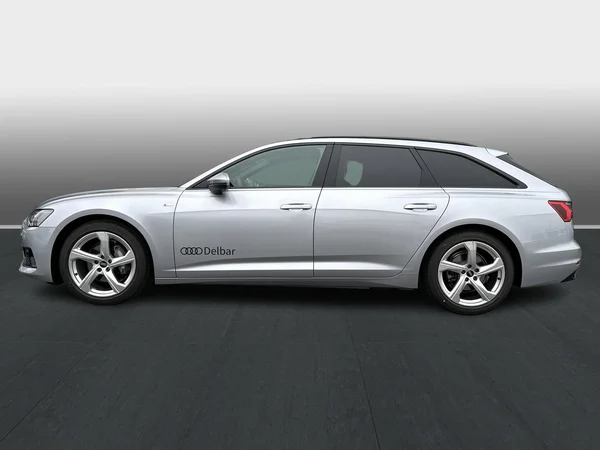 AUDI A6 Avant (2023) — foto 9 van 16