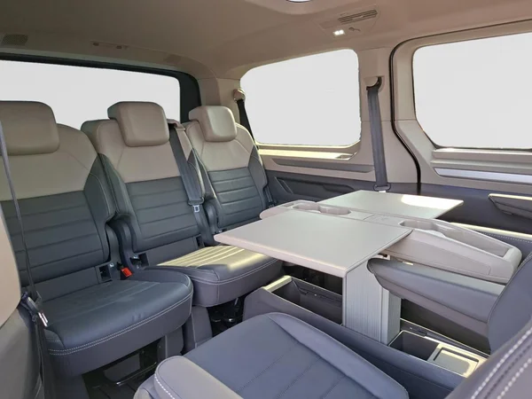 VOLKSWAGEN Multivan T7 Long eHybrid (PHEV) (2025) — foto 10 van 23