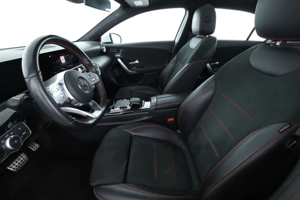 Mercedes-Benz A-Klasse (2019) — foto 16 van 16