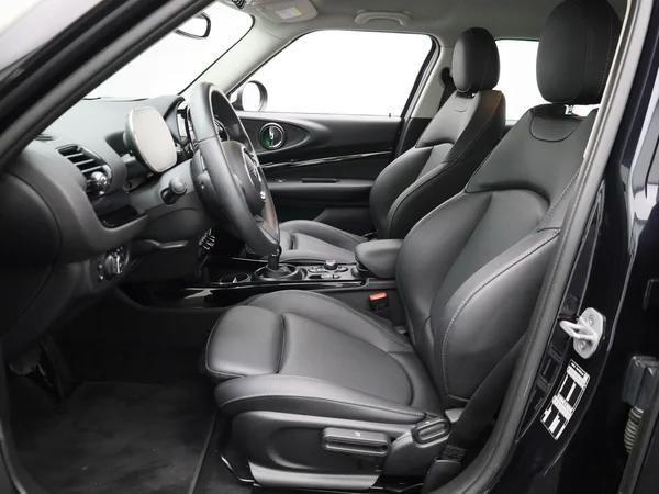 MINI Clubman (2023) — foto 5 van 48