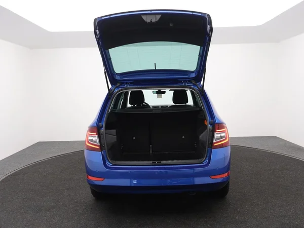 SKODA Fabia Combi (2021) — foto 18 van 27