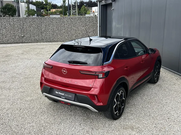 Opel Mokka-e (2022) — foto 27 van 38