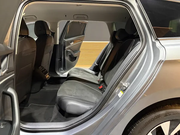 Volkswagen Passat (2024) — foto 19 van 31