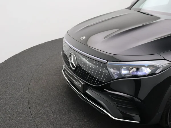 Mercedes-Benz EQB (2026) — foto 26 van 34