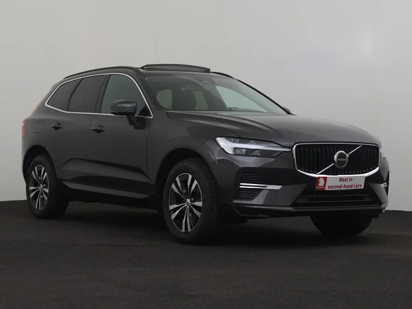 VOLVO XC60 (2022) — foto 25 van 30