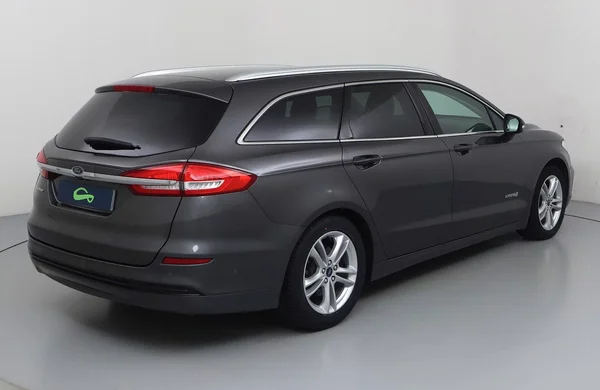 Ford Mondeo Clipper Hybrid (2020) — foto 32 van 36