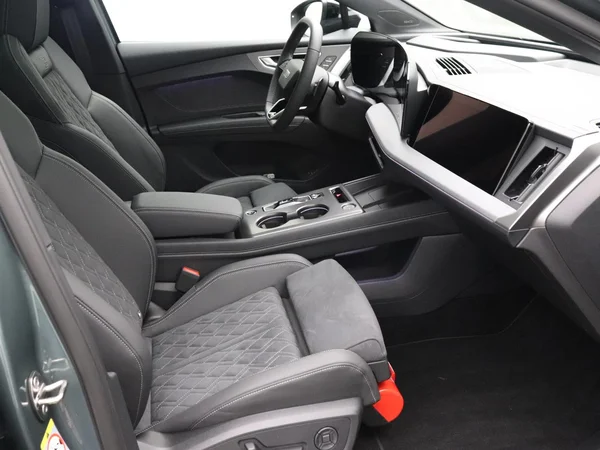 AUDI Q4 Sportback e-tron (2026) — foto 13 van 20