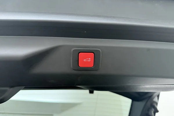 Peugeot 3008 (2025) — foto 9 van 19