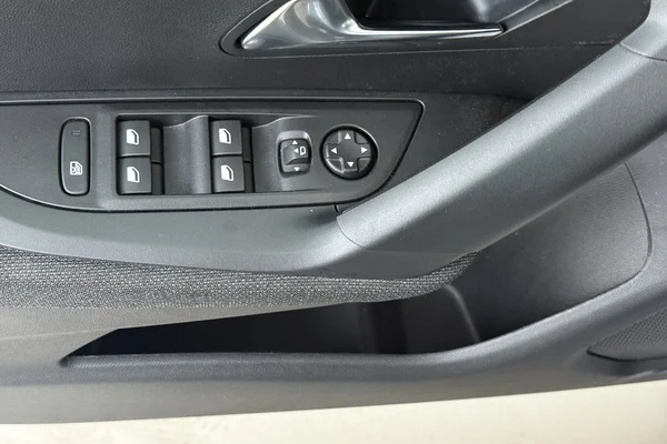 Peugeot 2008 (2025) — foto 5 van 20