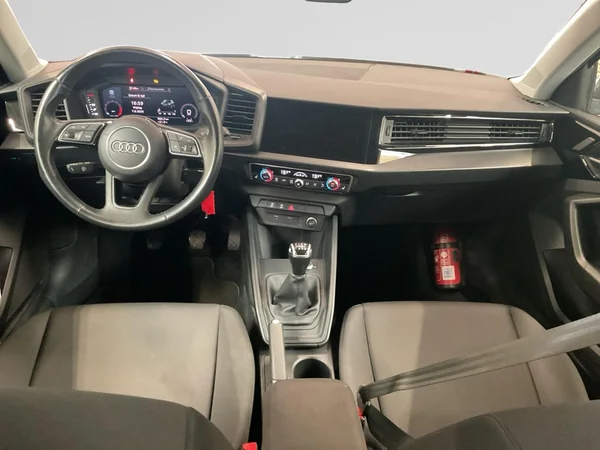AUDI A1 Allstreet (2023) — foto 2 van 20