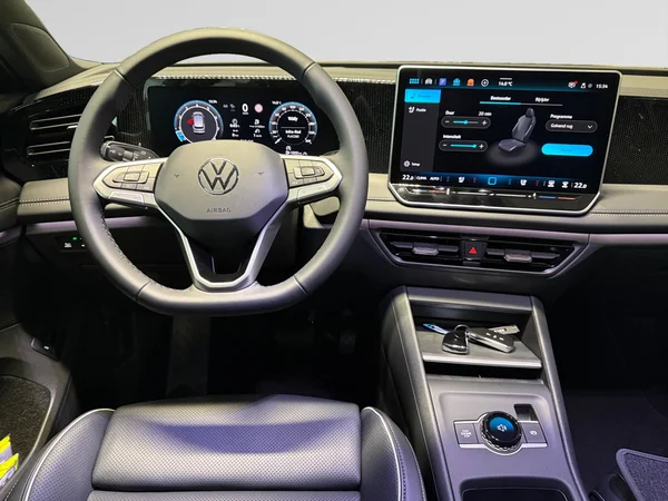 VOLKSWAGEN Tiguan (2026) — foto 10 van 21