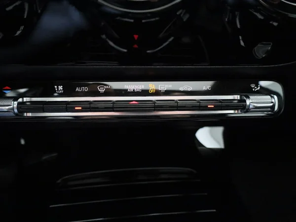 Mercedes-Benz A-Klasse (2021) — foto 17 van 49