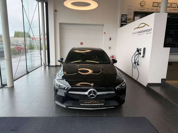 Mercedes-Benz CLA (2023) — foto 12 van 21