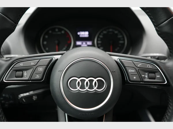 AUDI Q2 (2018) — foto 10 van 25