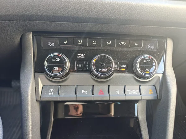 Škoda Kodiaq (2024) — foto 10 van 20