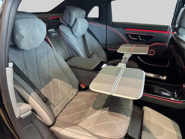 Mercedes-Benz Maybach (2021) — foto 28 van 40