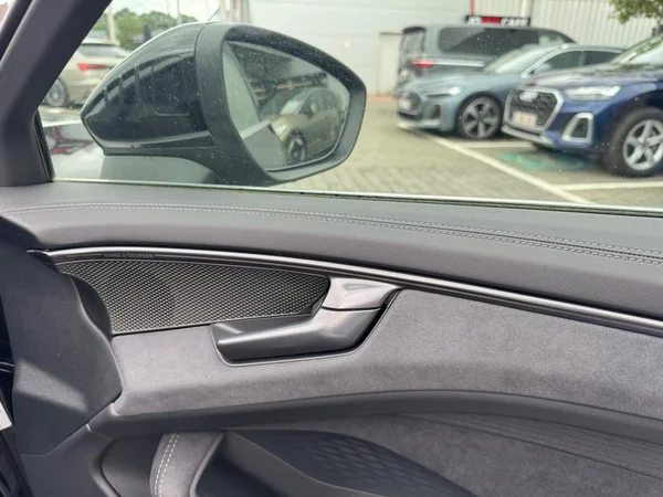 AUDI A6 Avant (2026) — foto 9 van 24