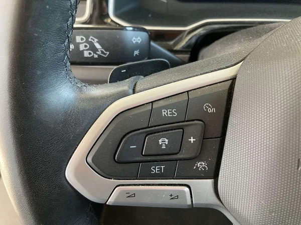 Volkswagen Taigo (2022) — foto 8 van 19