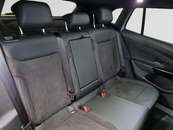 VOLKSWAGEN ID.4 (2026) — foto 11 van 24