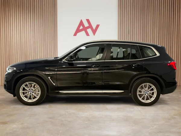 BMW X3 (2022) — foto 2 van 30