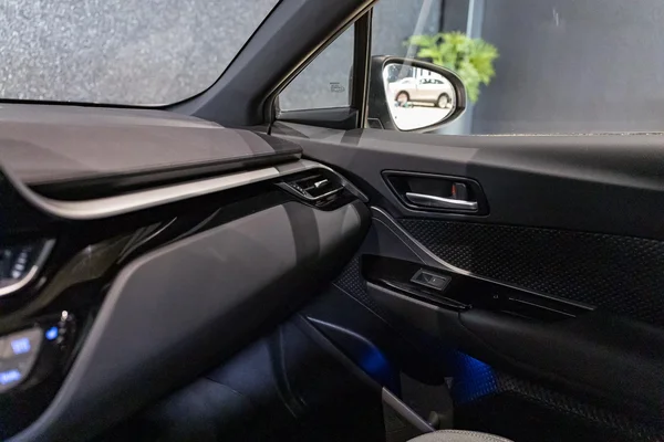 Toyota C-HR (2022) — foto 22 van 35