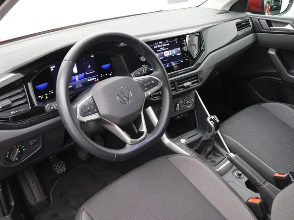 VOLKSWAGEN Taigo (2022) — foto 22 van 28