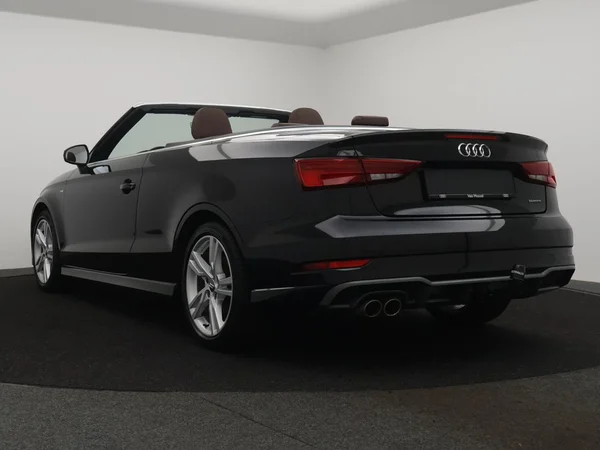 AUDI A3 Cabriolet (2020) — foto 34 van 35