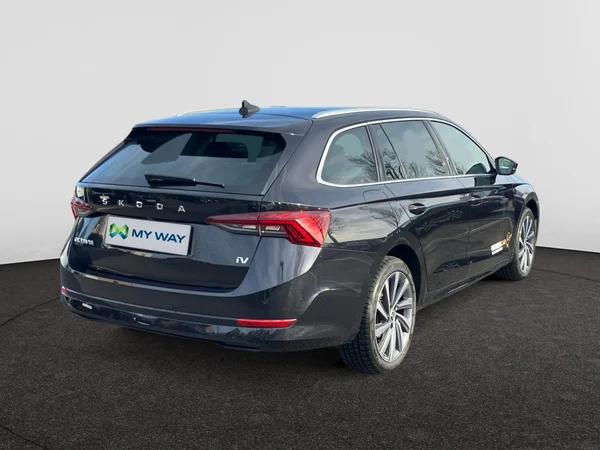 SKODA Octavia Combi PHEV (2024) — foto 20 van 26