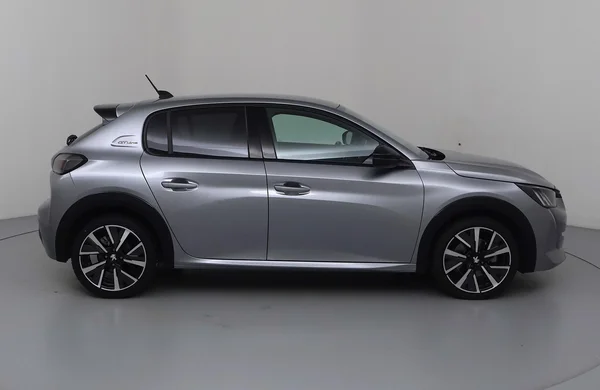Peugeot 208 (2020) — foto 33 van 36