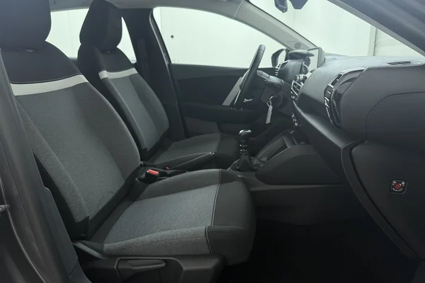 Citroen C4 (2022) — foto 20 van 22