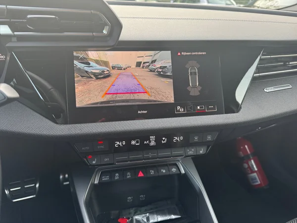 AUDI A3 Sportback (2025) — foto 22 van 24