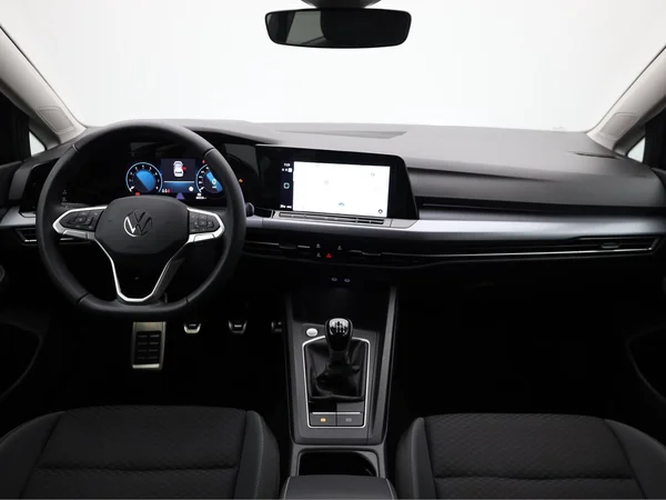 VOLKSWAGEN Golf VIII (2023) — foto 18 van 19
