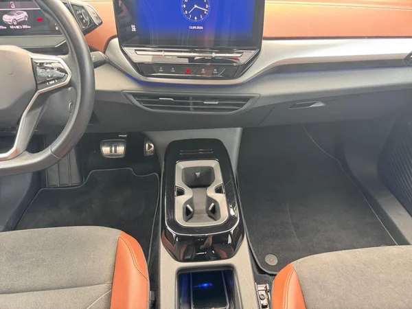 VOLKSWAGEN ID.5 (2024) — foto 2 van 21