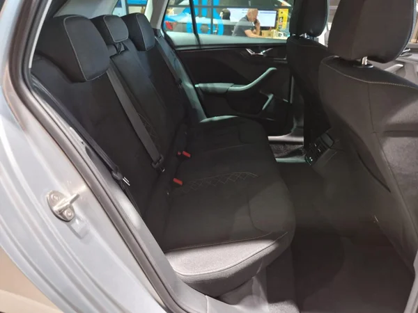 SKODA Kamiq (2023) — foto 9 van 23