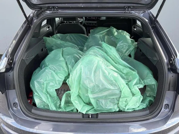 VOLKSWAGEN Taigo (2023) — foto 15 van 22