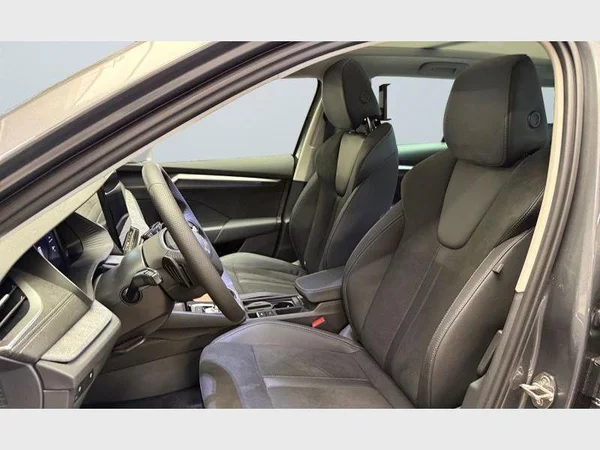 Skoda Octavia Combi (2026) — foto 4 van 15