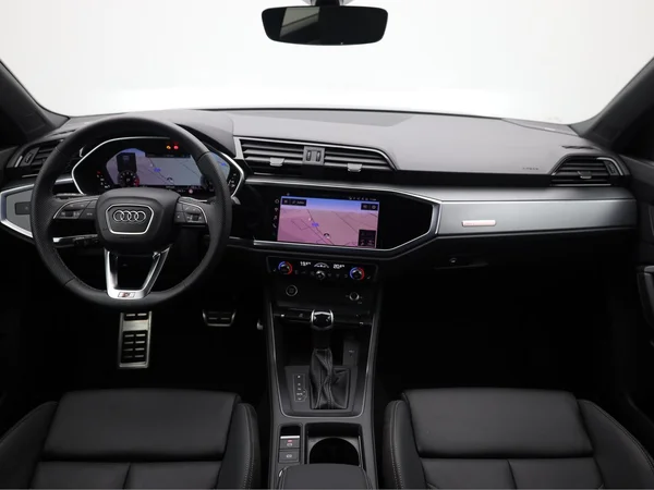 AUDI Q3 (2023) — foto 22 van 23