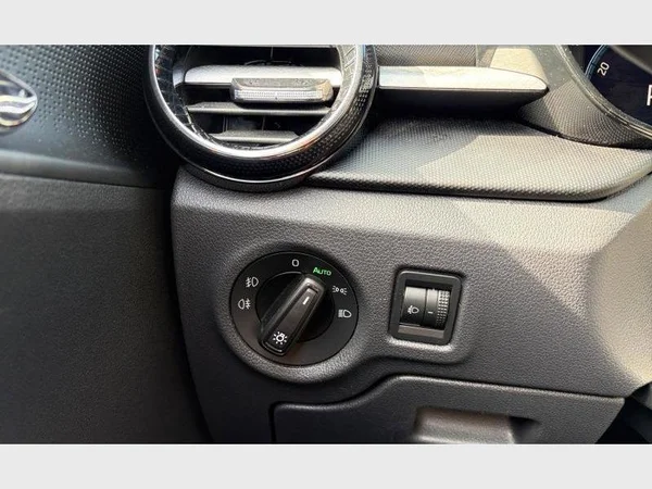 Skoda Fabia (2024) — foto 9 van 29