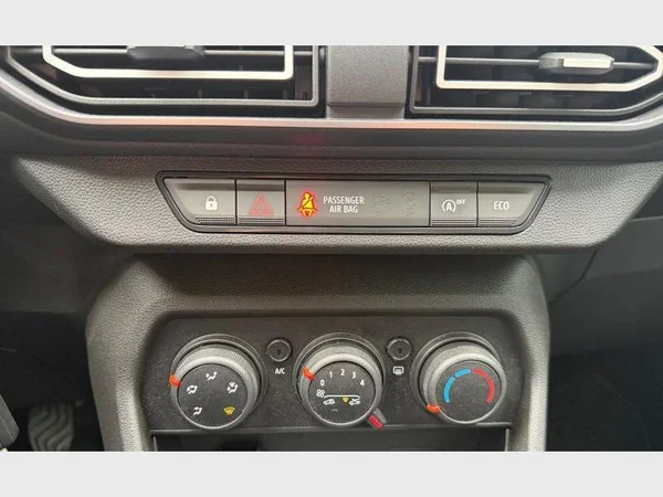 Dacia Sandero (2024) — foto 13 van 29