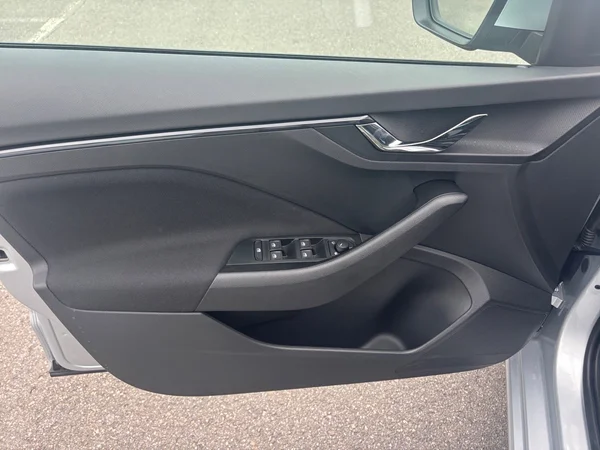 SKODA Scala (2025) — foto 15 van 25