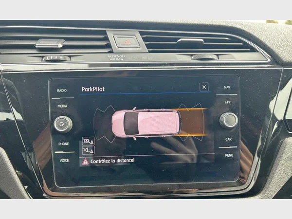 Volkswagen Touran (2020) — foto 13 van 31