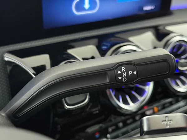 MERCEDES CLA 250 (2023) — foto 4 van 34