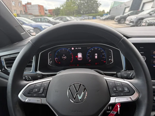 VOLKSWAGEN Polo (2023) — foto 4 van 21