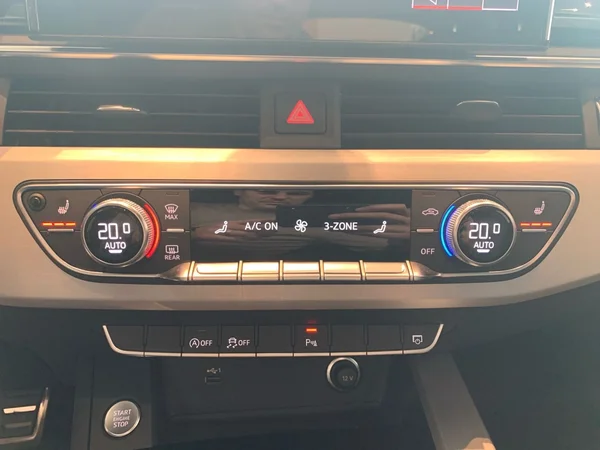 AUDI A4 Avant (2024) — foto 4 van 21