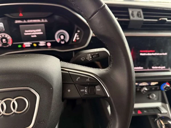 Audi Q3 (2022) — foto 6 van 20